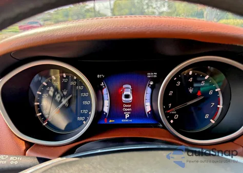 2014 Maserati Ghibli S z USA, uszkodzony, nr VIN ZAM57RTA0E1087454